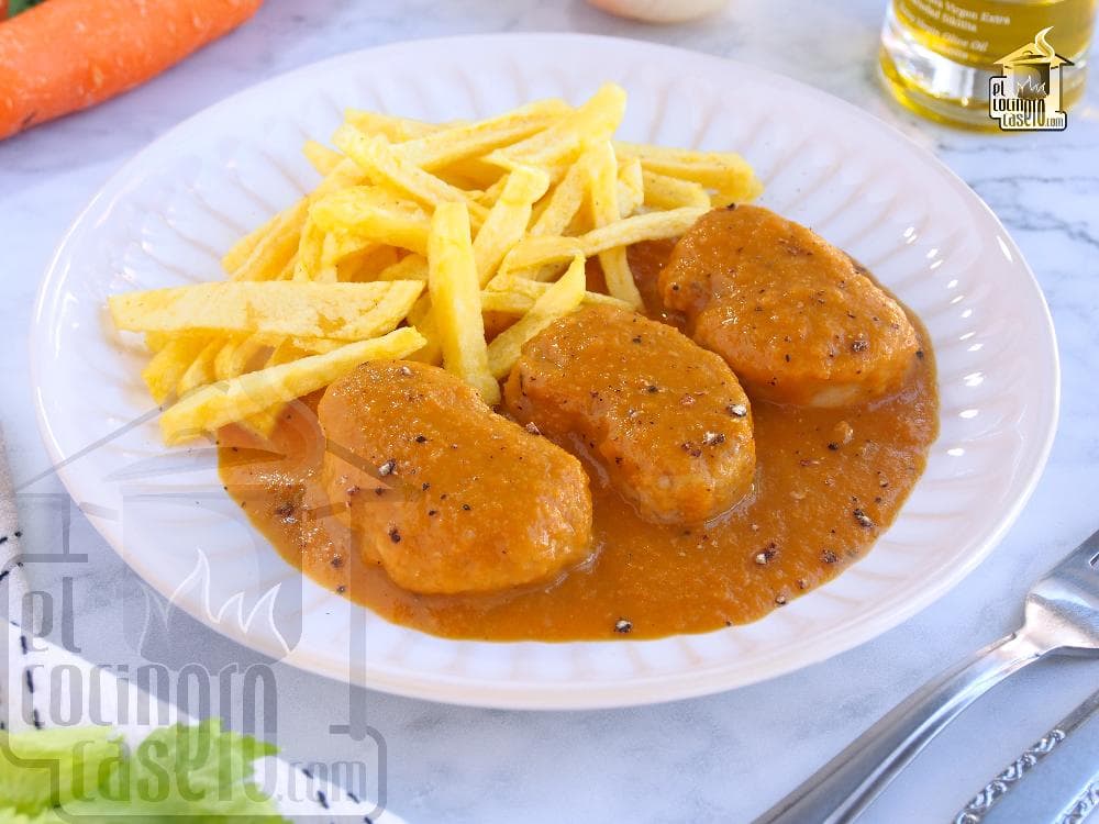 Receta de Solomillo de cerdo en salsa casero y refrescante preparada paso a paso — fotografía editorial de RecetaGenial